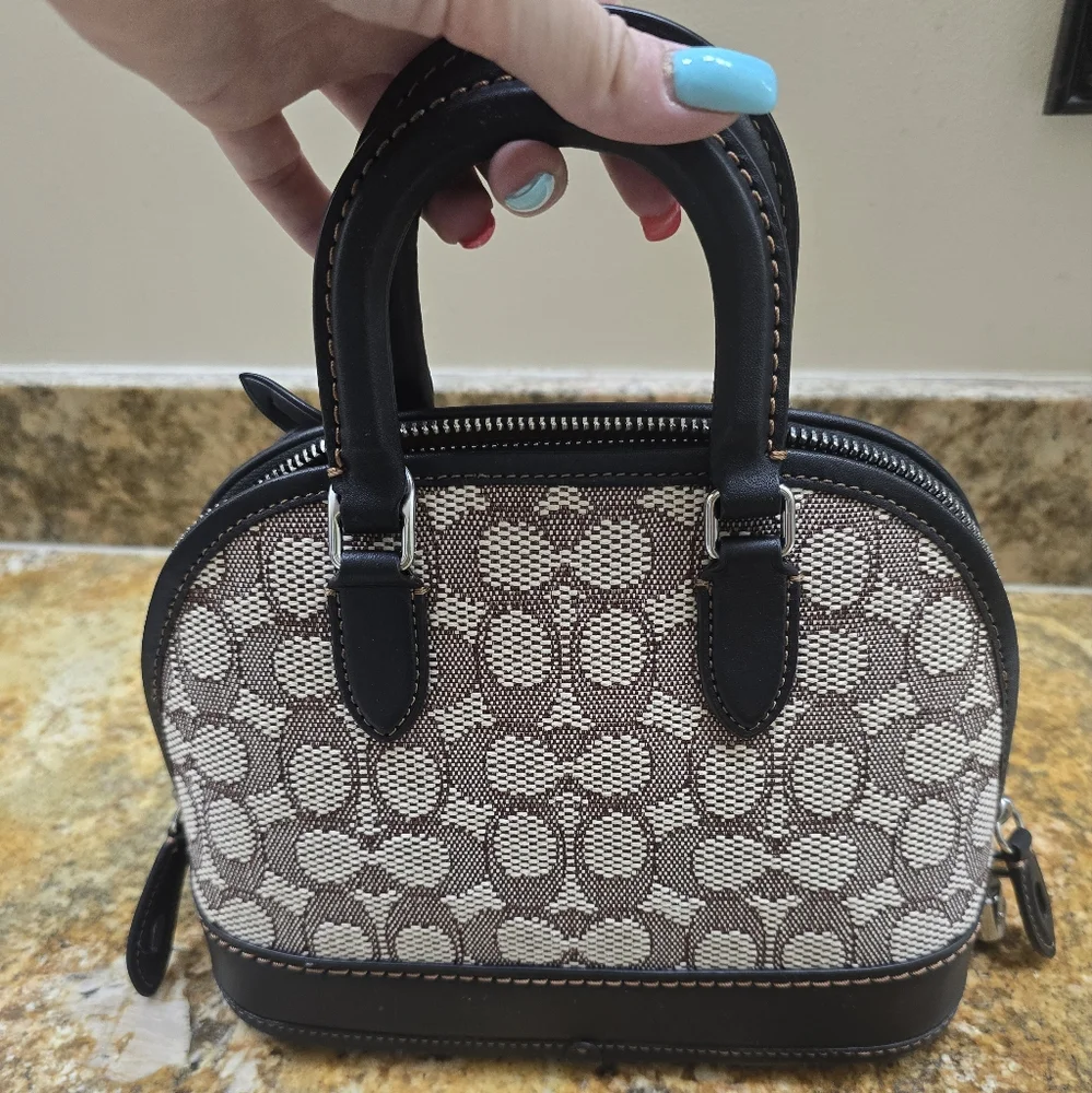 Coach Black and White Women's Handbag - Picture 3 of 6